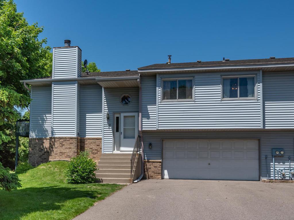 1100 Aston Place - Photo 1