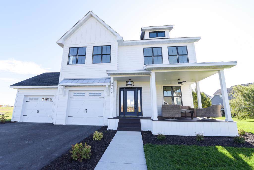 6947 Lancaster Way - Photo 1