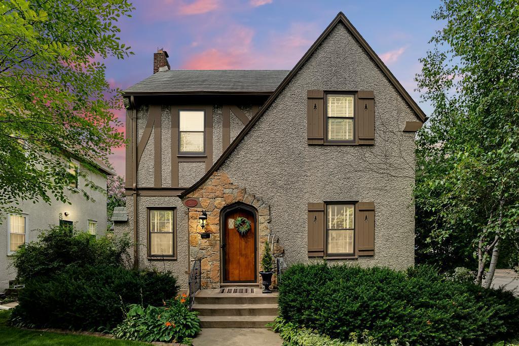 4900 Park Avenue - Photo 1