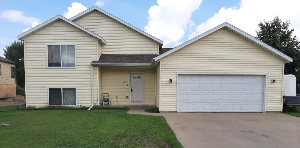 304 4th Street - Photo 1