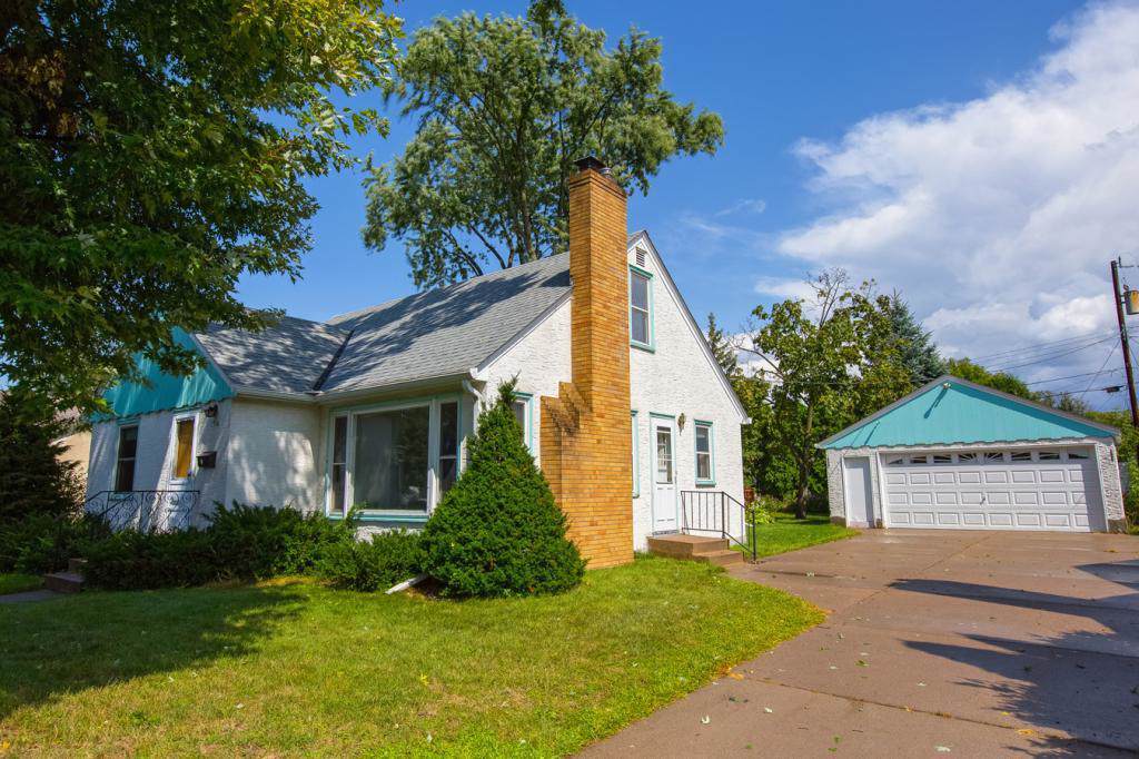 1354 Saint Albans Street - Photo 1