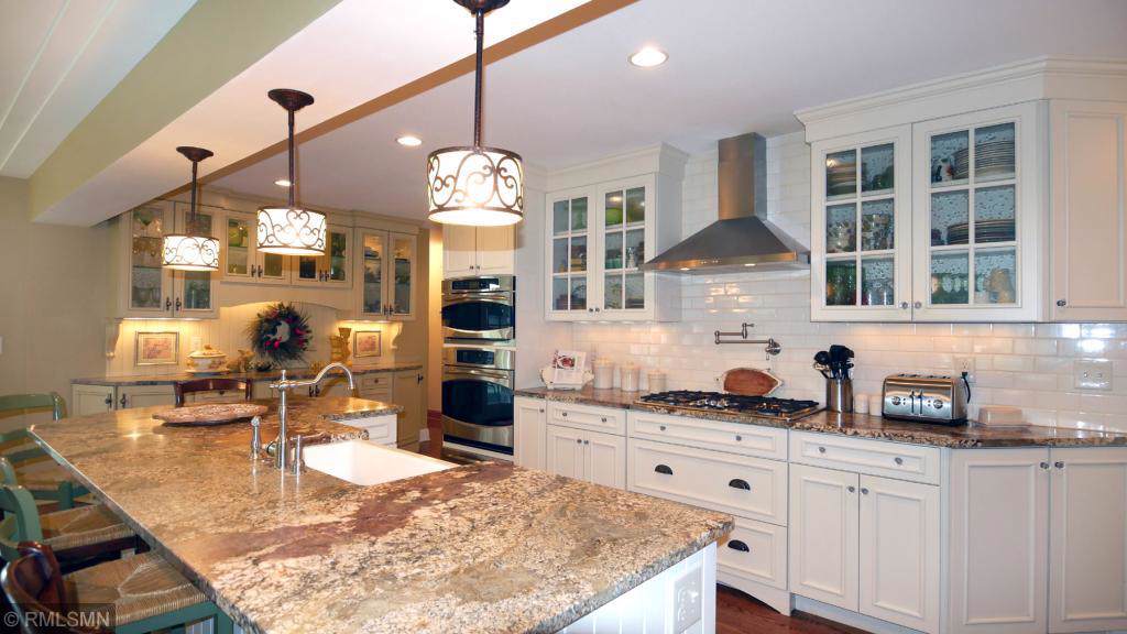 6021 Birchcrest Drive - Photo 1