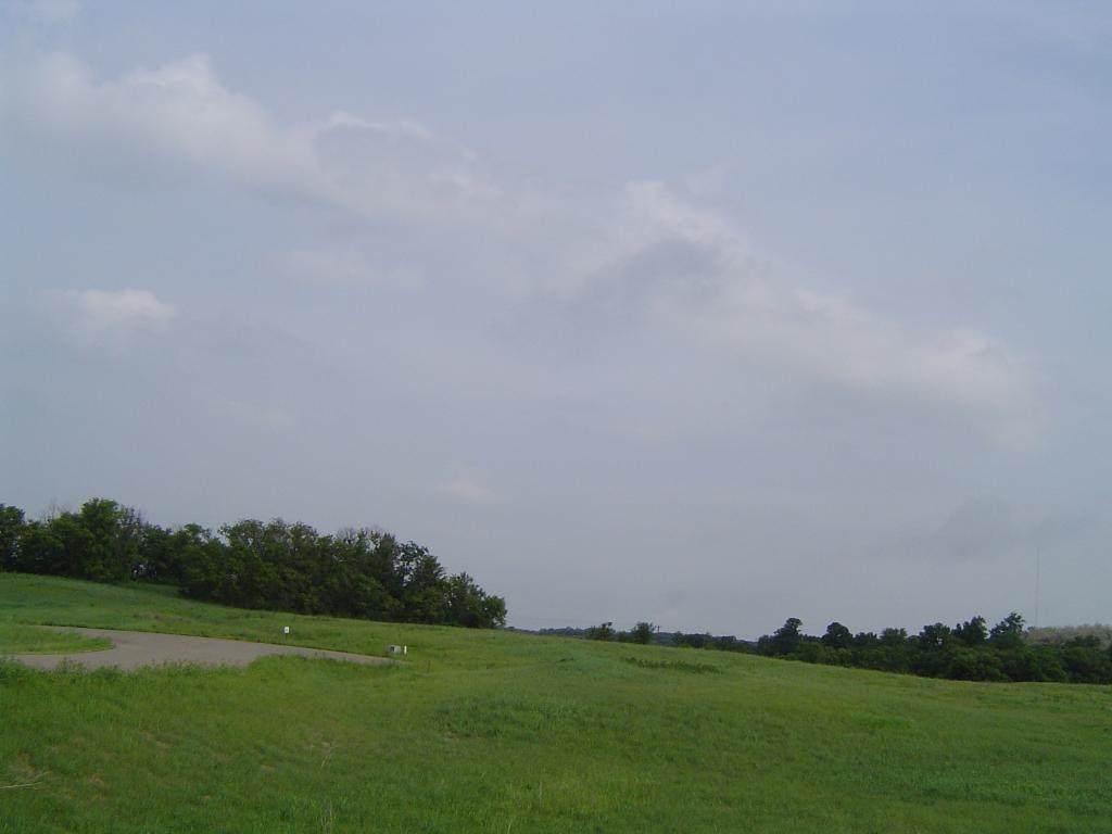 101 Summit Avenue - Photo 1