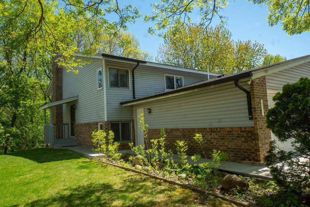 6123 Creek View Trail - Photo 1