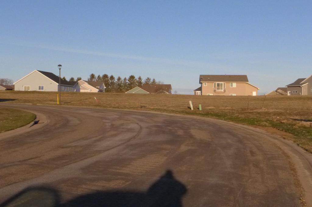 873 Hills Lane - Photo 1