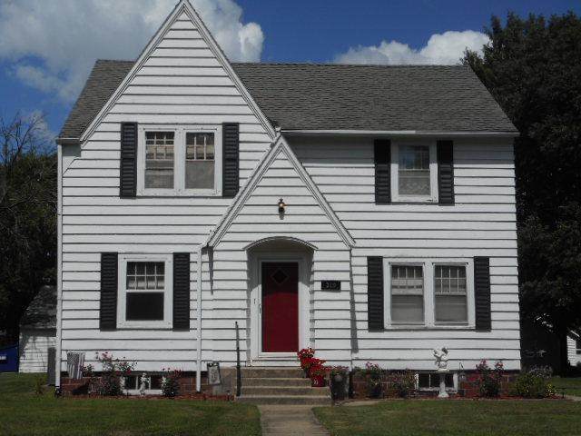 310 3rd Avenue - Photo 1
