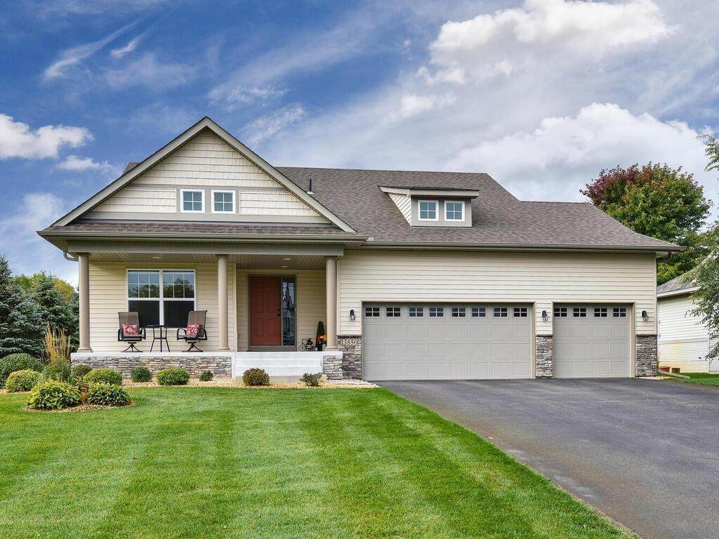 13850 Goodhue Street - Photo 1