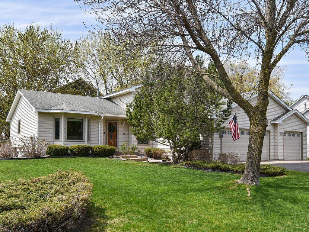 8715 Norwood Lane - Photo 1