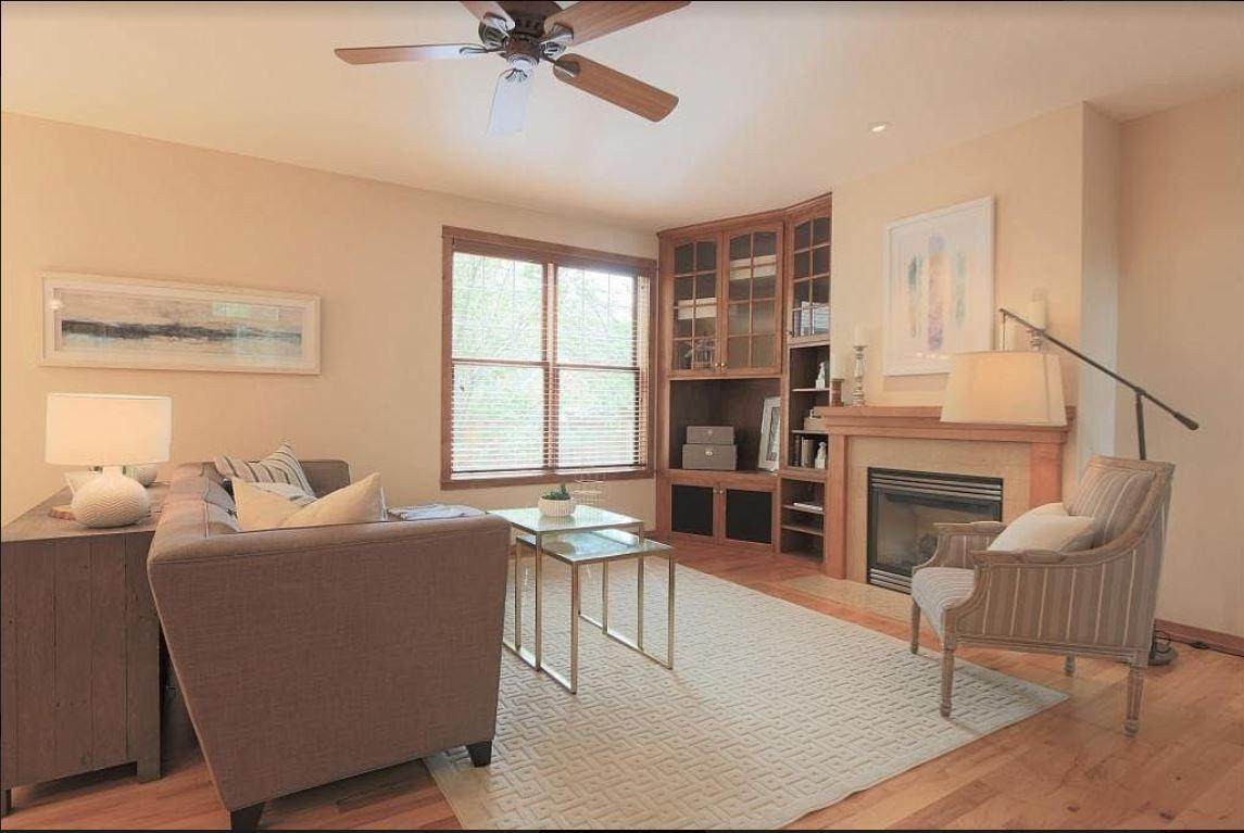 1992 Grand Avenue - Photo 1