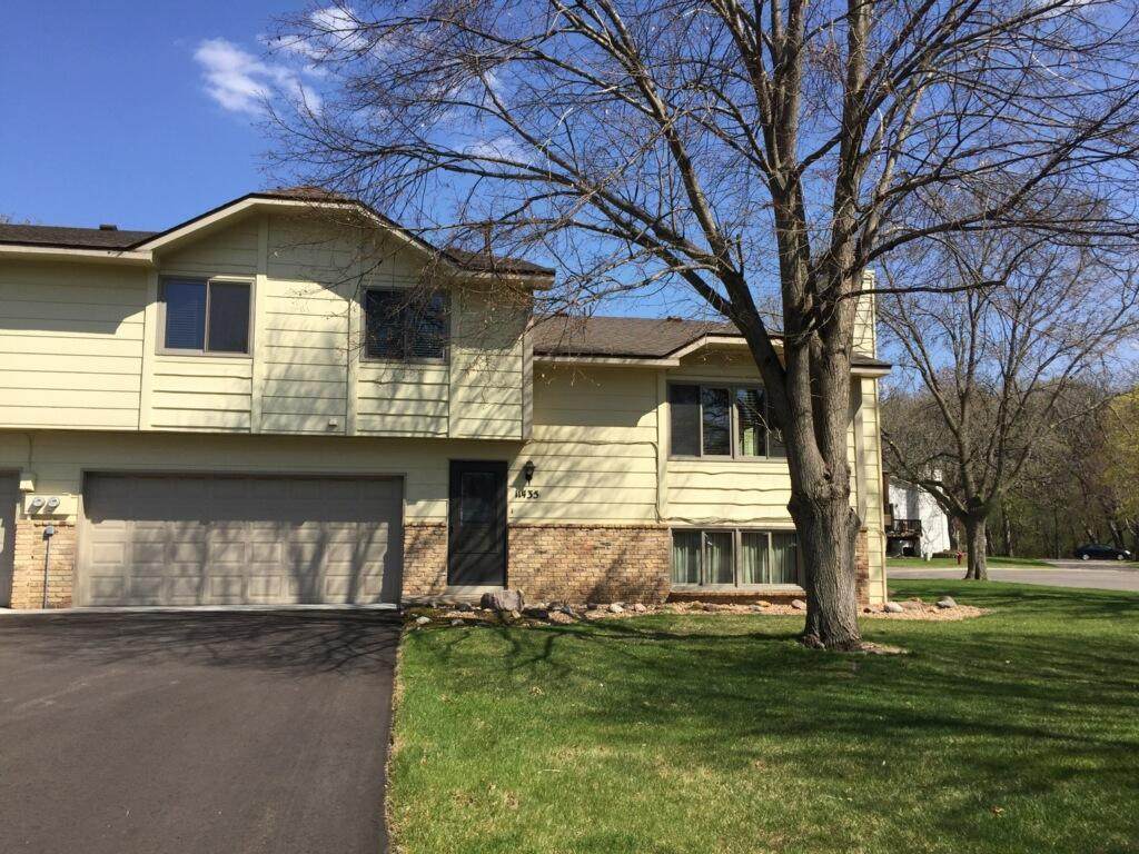11435 Martin Street - Photo 1
