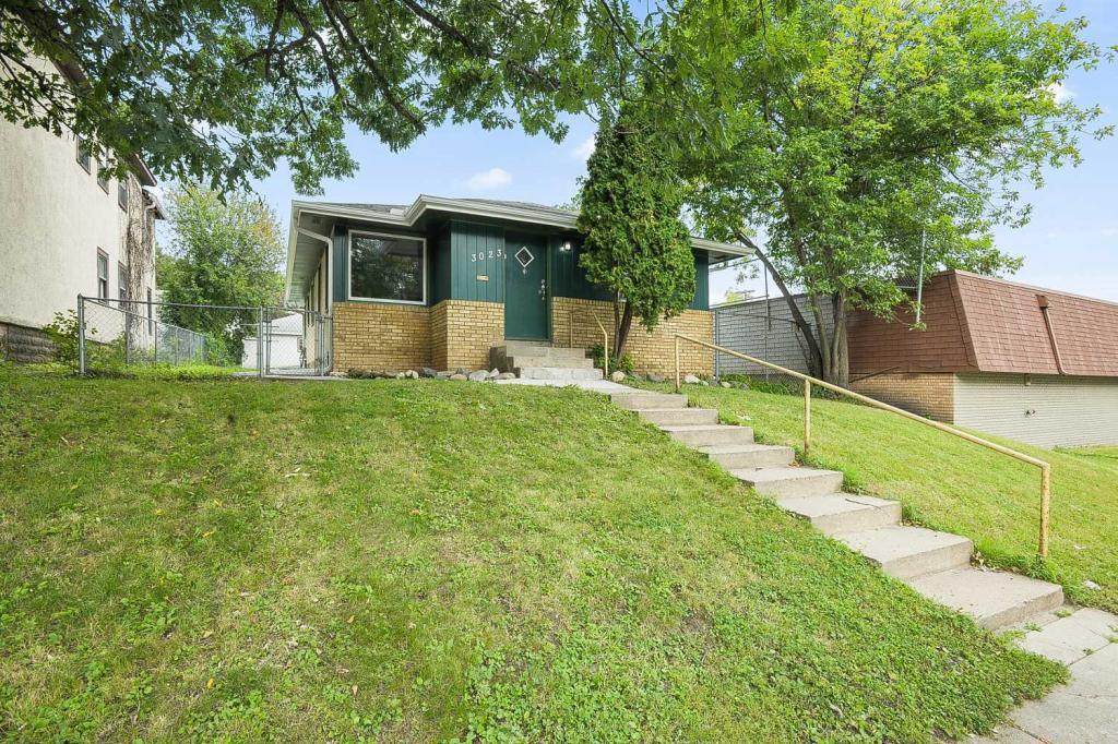 3023 Emerson Avenue - Photo 1