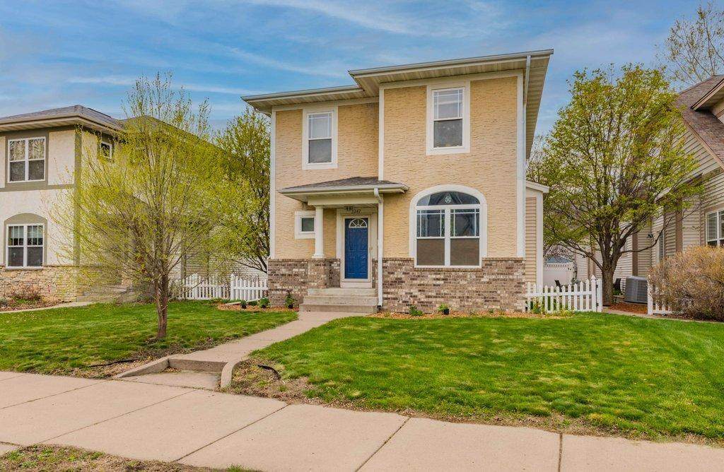 5247 Humboldt Avenue - Photo 1