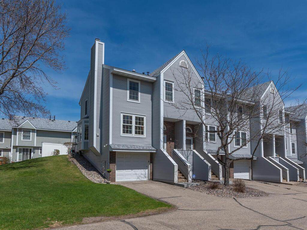 10653 Sherman Drive - Photo 1