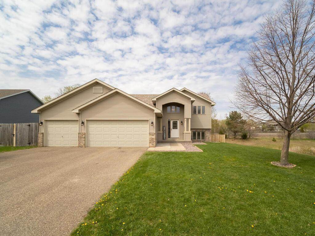 1205 Deer Haven Drive - Photo 1