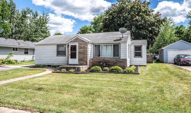 514 Pine Street - Photo 1