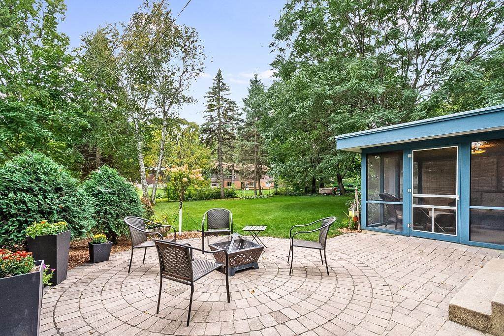 805 Highland Avenue - Photo 1