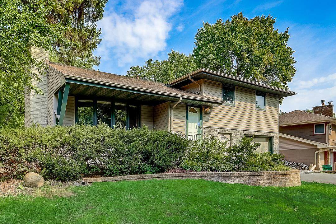 2908 Sumter Avenue - Photo 1