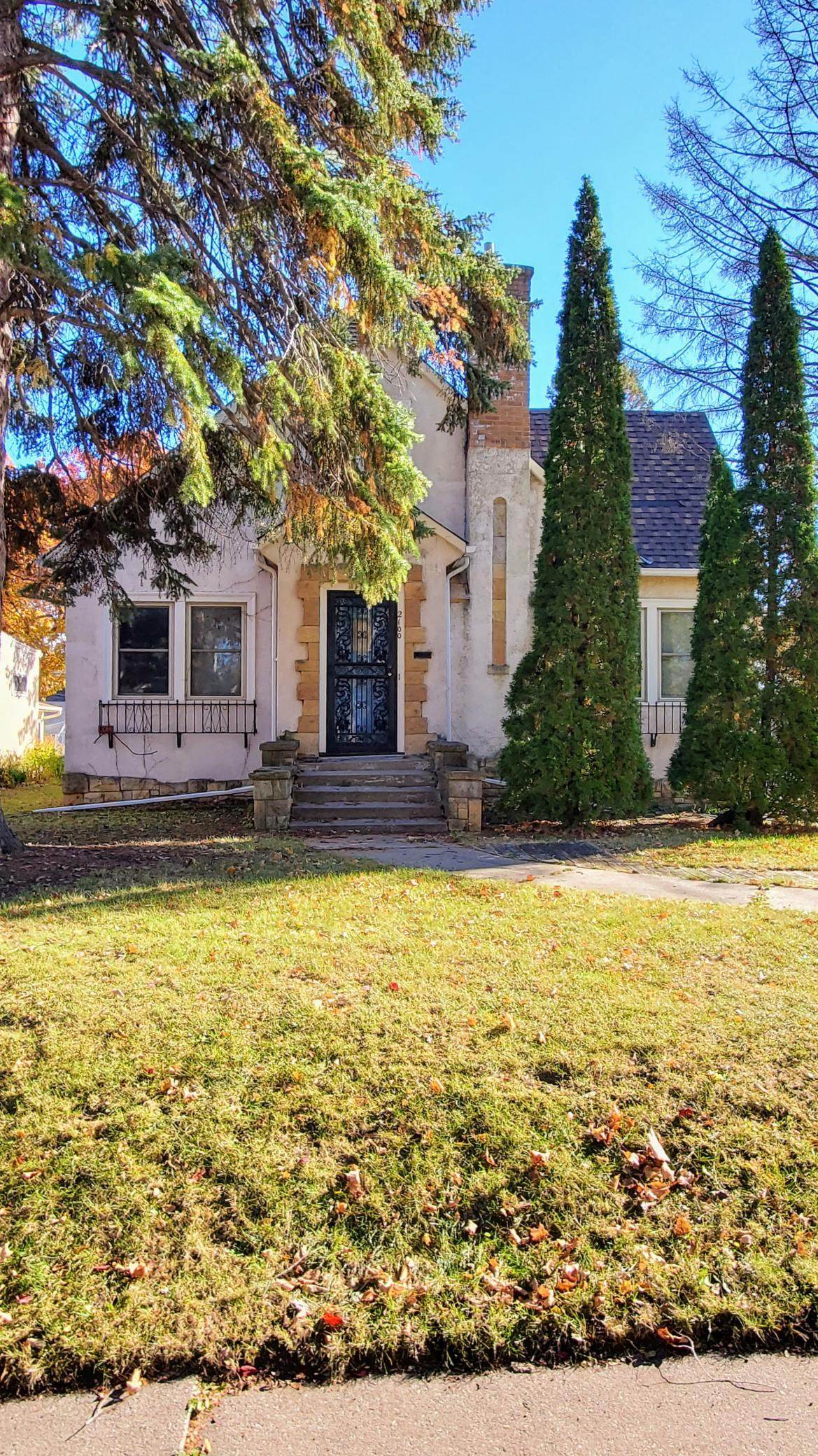 2100 Washburn Avenue - Photo 1