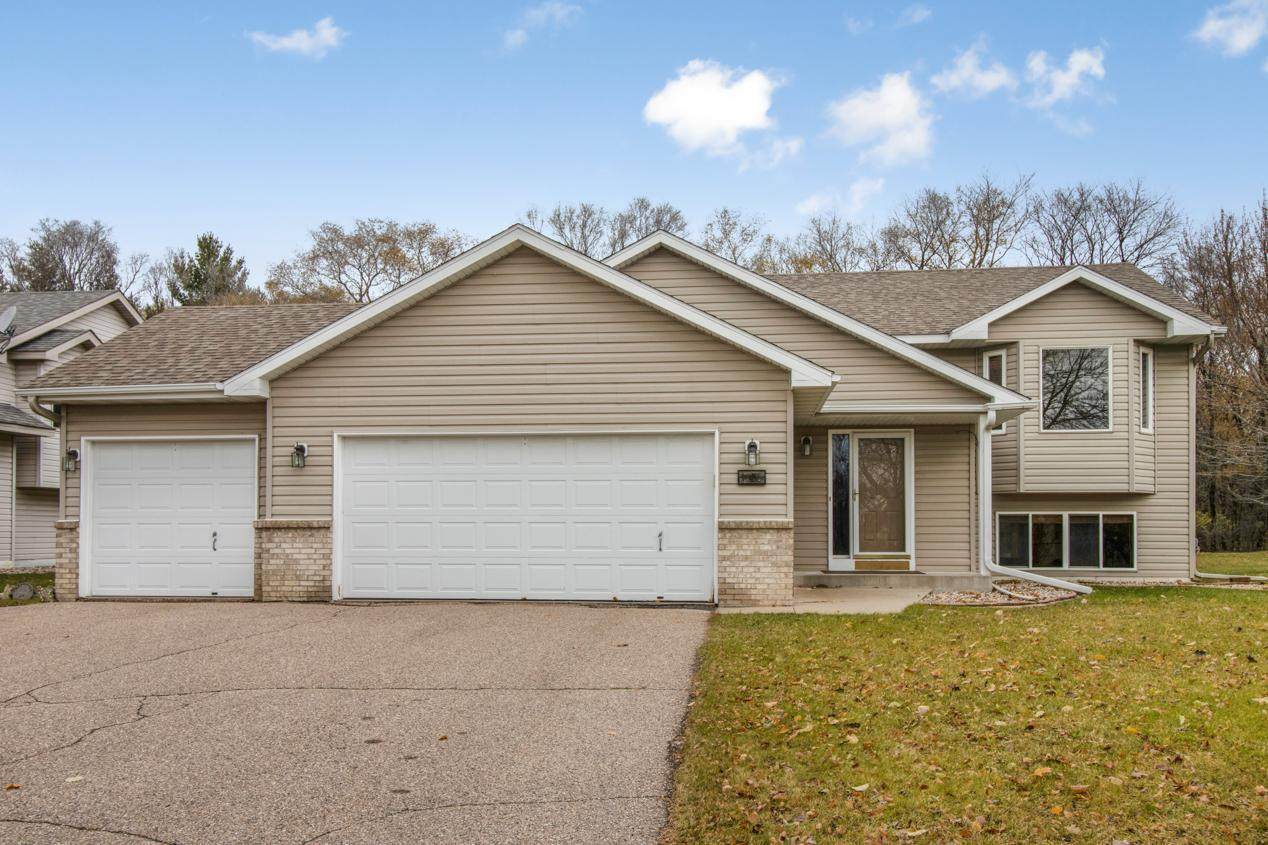1055 Ridge Street - Photo 1
