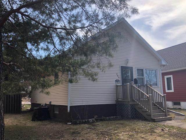 408 6th Street - Photo 1