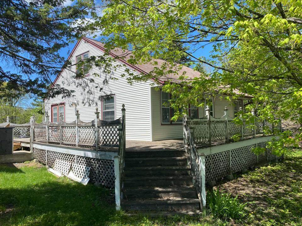 205 Lake Avenue - Photo 1