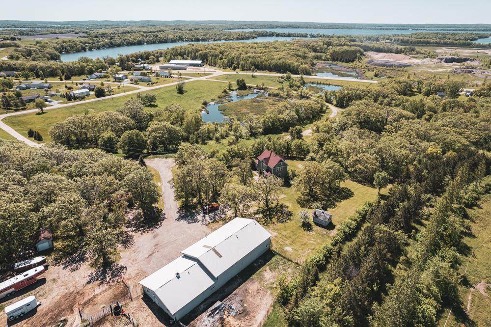 15598 Long Lake Road - Photo 1