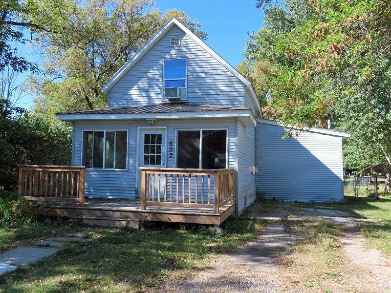 607 State Avenue - Photo 1