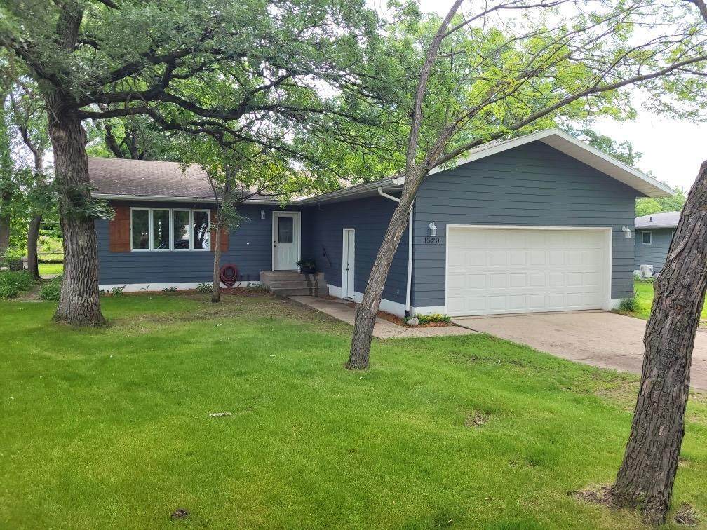 1320 Lori Avenue - Photo 1