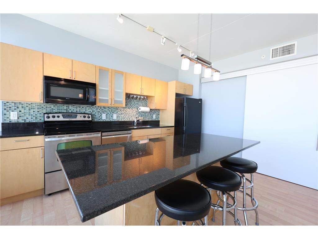 8161 33rd Avenue - Photo 1