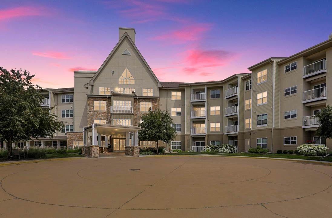5650 Boone Ave. N #202 - Photo 1