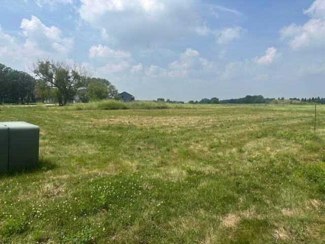 927 Jasmine Drive - Photo 1