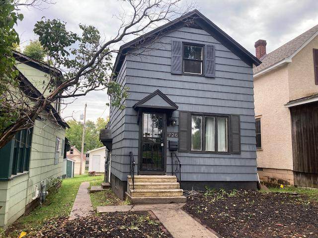 726 13th Street - Photo 1