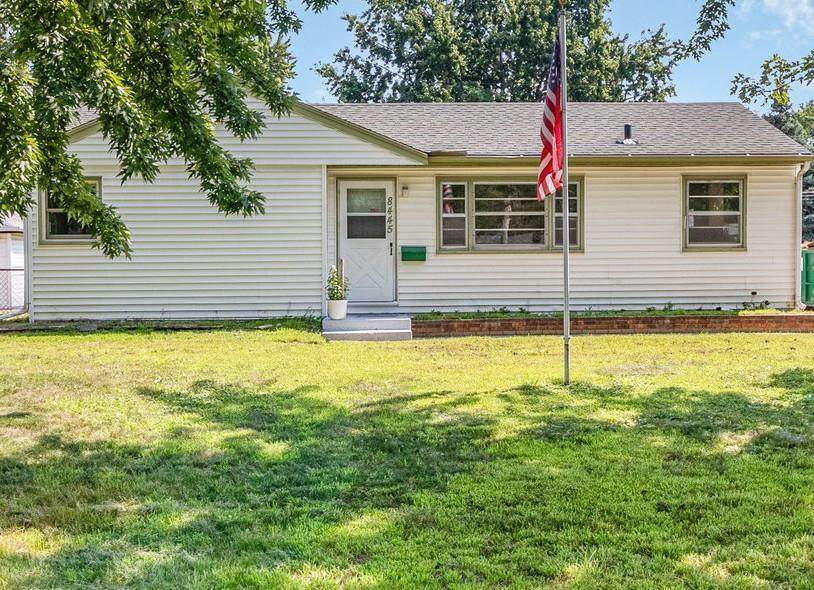 8445 10th Avenue - Photo 1