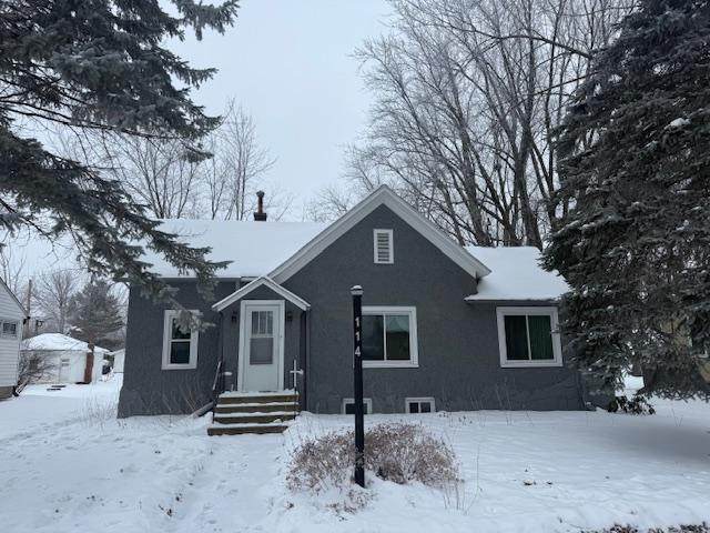 114 2nd Street - Photo 1