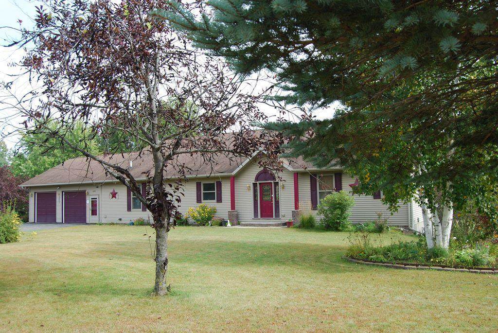 3065 River Road - Photo 1