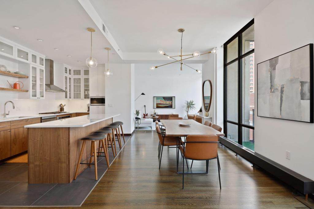 201 11th St - Photo 1