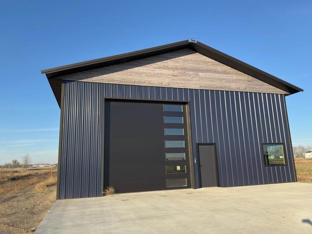 709 Peterson Loop - Photo 1