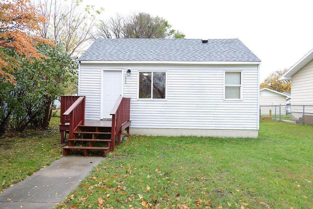 1022 26th Street - Photo 1