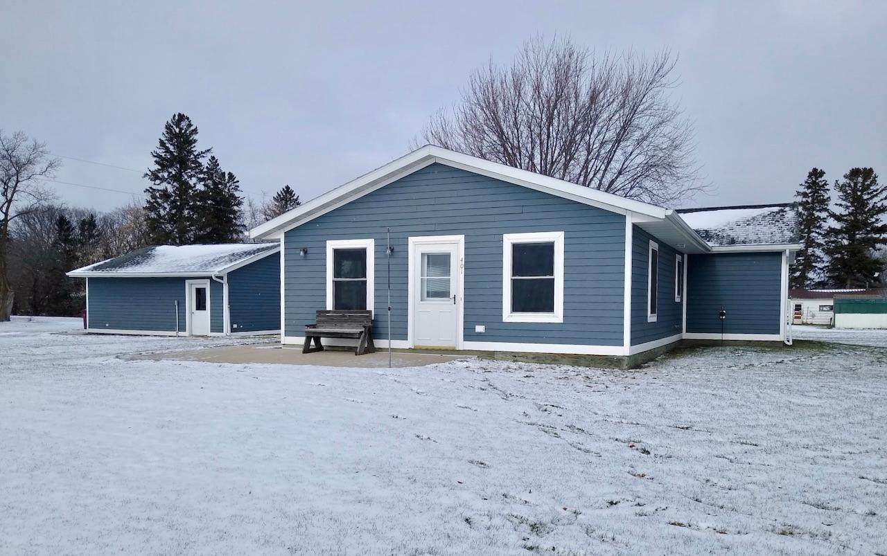 401 Joe Horachek Street - Photo 1