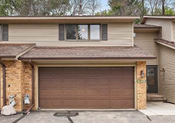 17553 Ionia Path - Photo 1