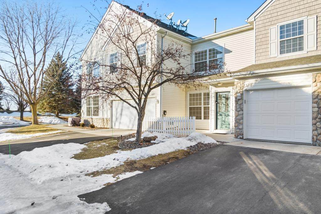 5217 Hummingbird Lane - Photo 1