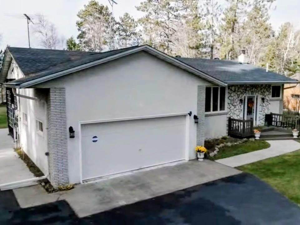 3975 Long Lake Shores Road - Photo 1