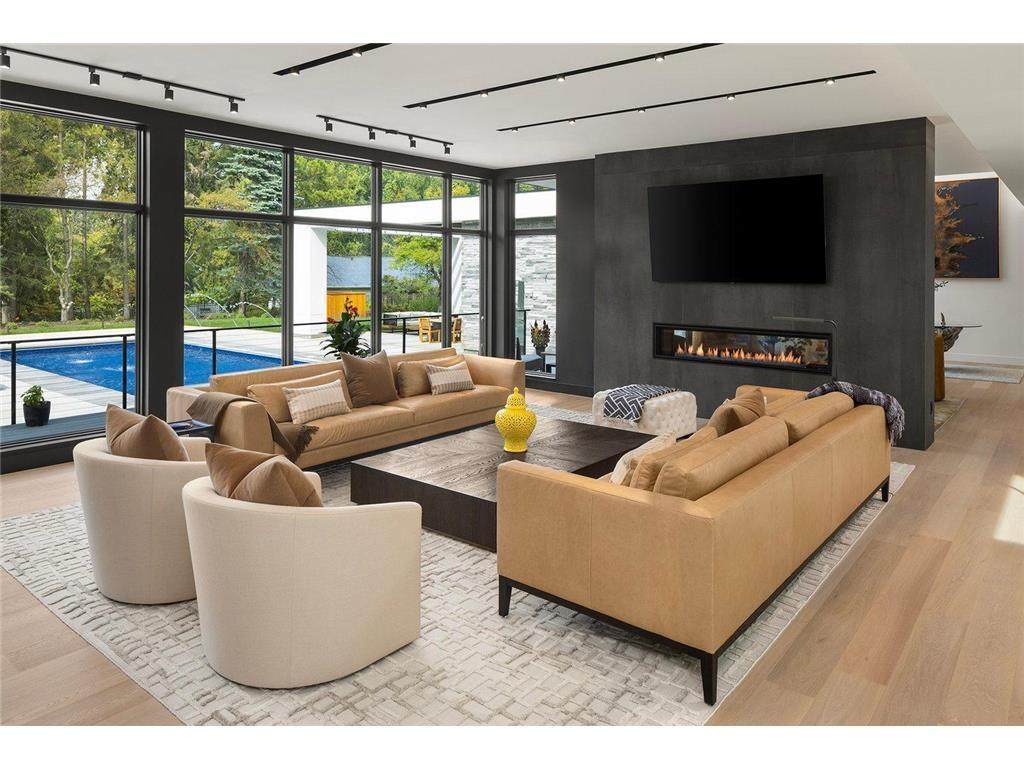 4513X Laguna Drive - Photo 1