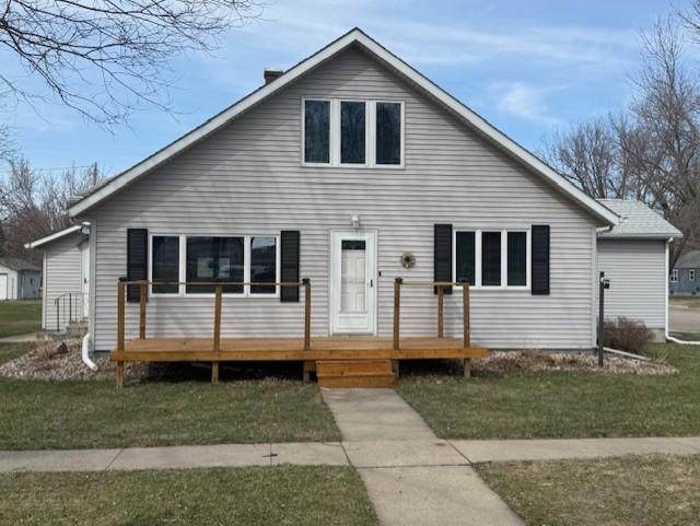 108 4th Street - Photo 1