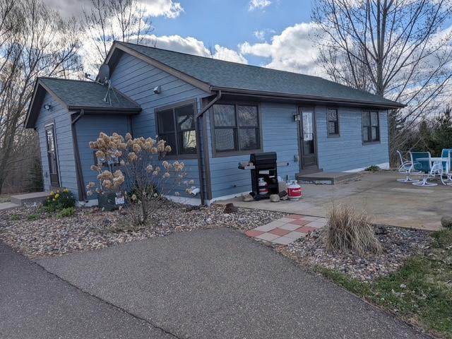 476 50th Street - Photo 1