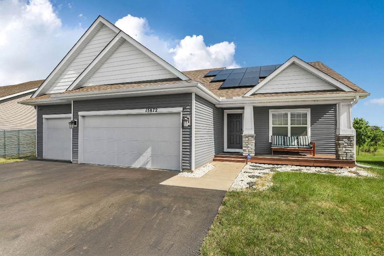 15872 74th Street - Photo 1