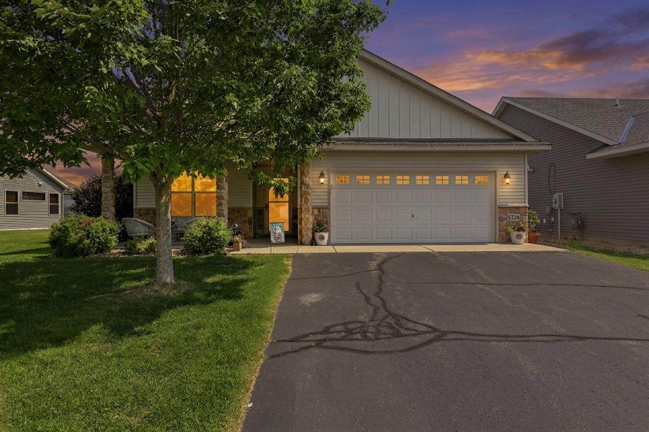 5326 Sand Bunker Street - Photo 1