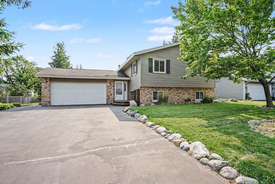 13285 Lynn Avenue - Photo 1