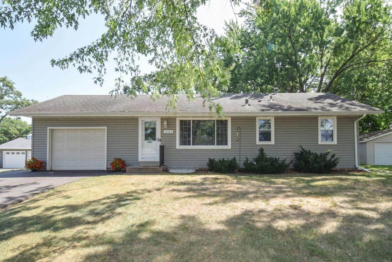 11565 Ilex Street - Photo 1