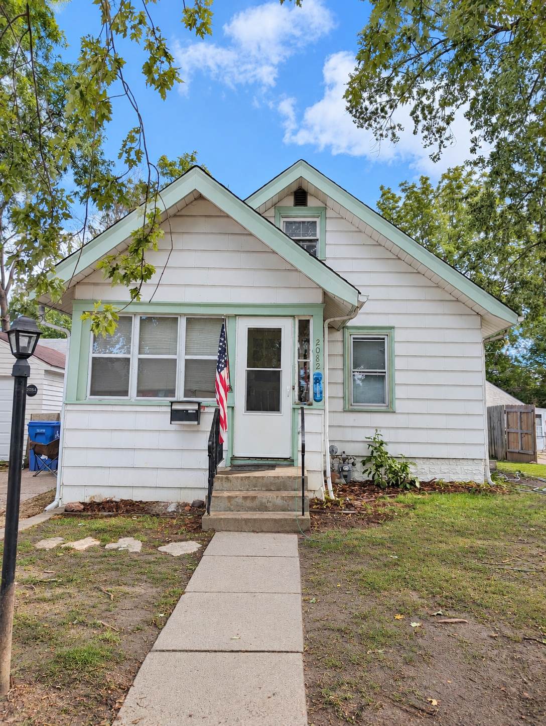 2082 Manitou Avenue - Photo 1